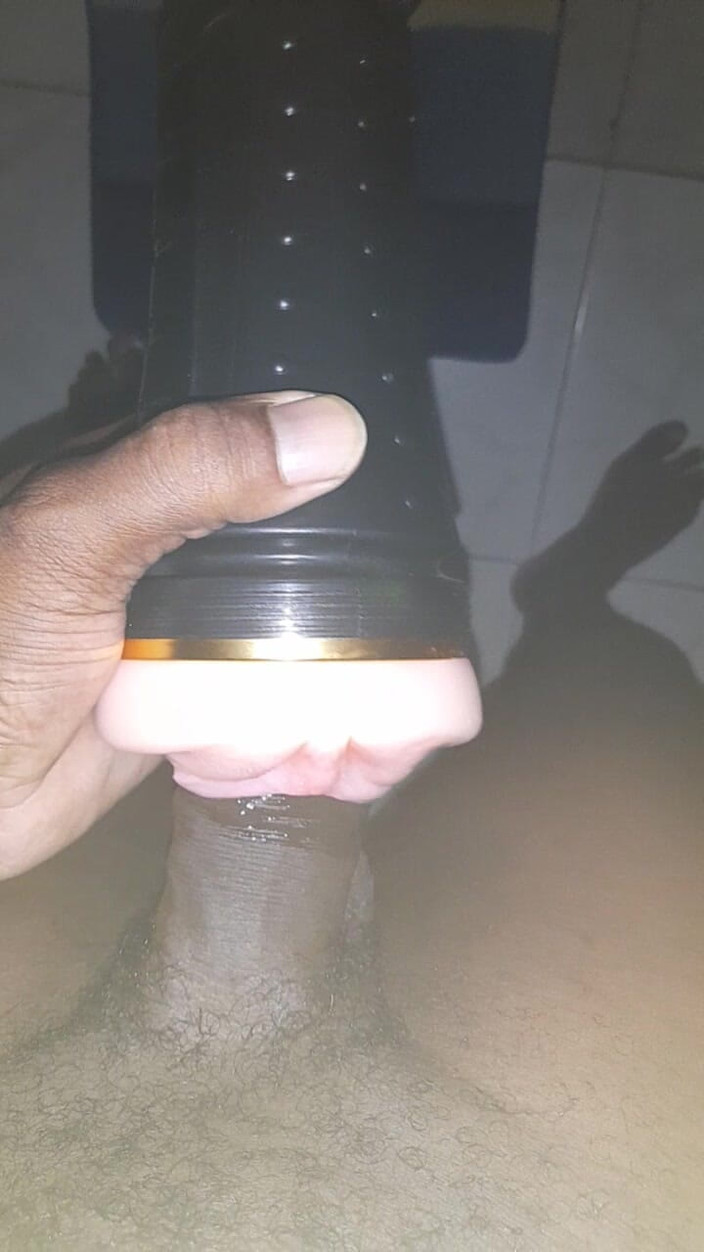 Black guy: S10 E1 को मरोड़ना