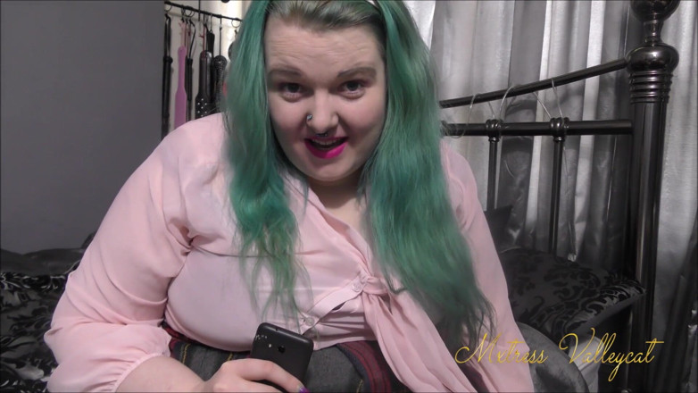 Mxtress Valleycat: Show the bully how you jerk