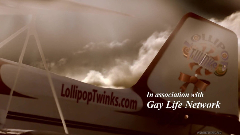 Lollipop Twinks: Max pensa che la sculacciata sia divertente