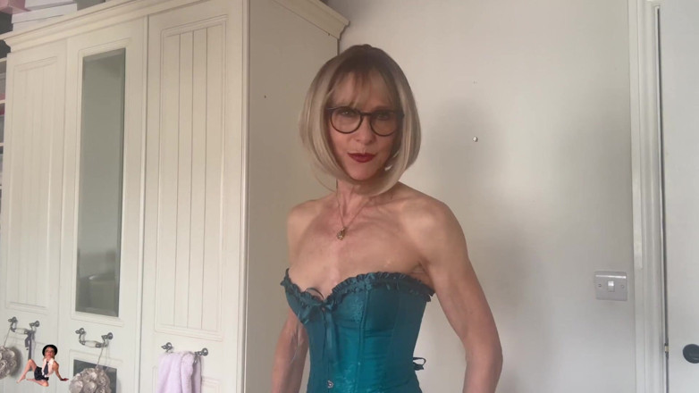 Deeliteful Jacy: Granny's Longing