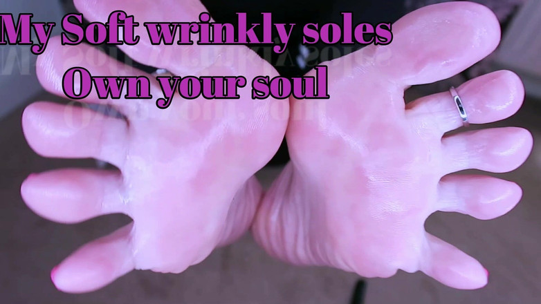 Miss Krystal Goddess: 恋足癖越来越上瘾