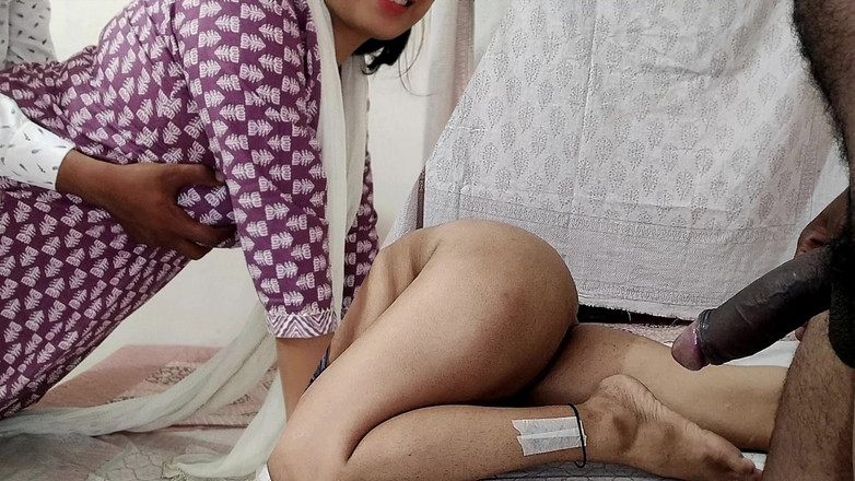 Yourdidipriya: Vesnická Sali Tvrdé šukání od Její Jija Ji, Nespokojená kundička Žíznivá Žízeň