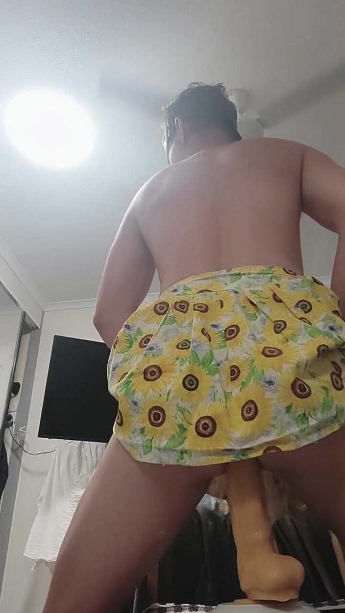 Brent Star Wood: Skirt and Cum Dildo