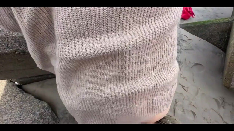 LuuLee0804: 完全なプライバシーの中で初めての屋外セックス