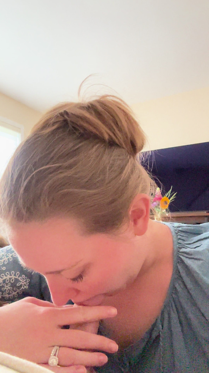 BeautfiulBJ25: Slow and Sexy Blowjob From Wife