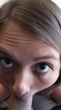 Gratis gebruik van 18-jarige heeft een privésessie met een fotograaf met een grote lul