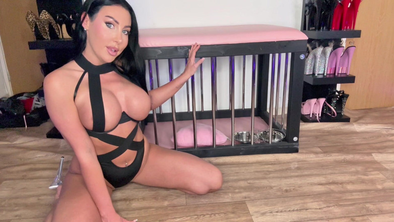 Mila Amora: Kundička zdarma