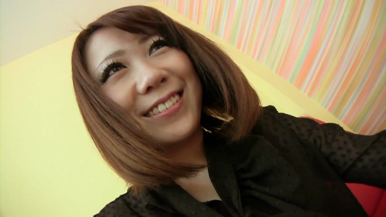 Asian Mature Climax: Vibrator makes her moan like a slut