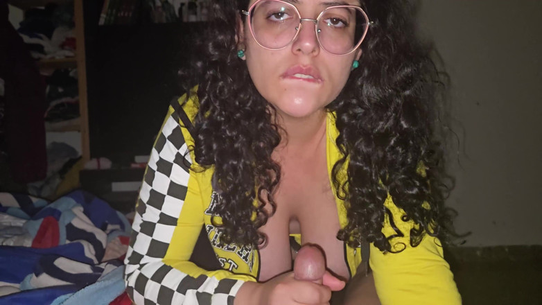 Eddie Queens: It's Cold and Babyluna939 Comes to Warm You up by...