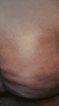 Ibu tiri pantat montok