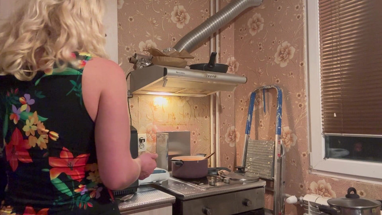 Putarankahotmilf: लंबे समय के ठहराव के बाद खाना बनाना