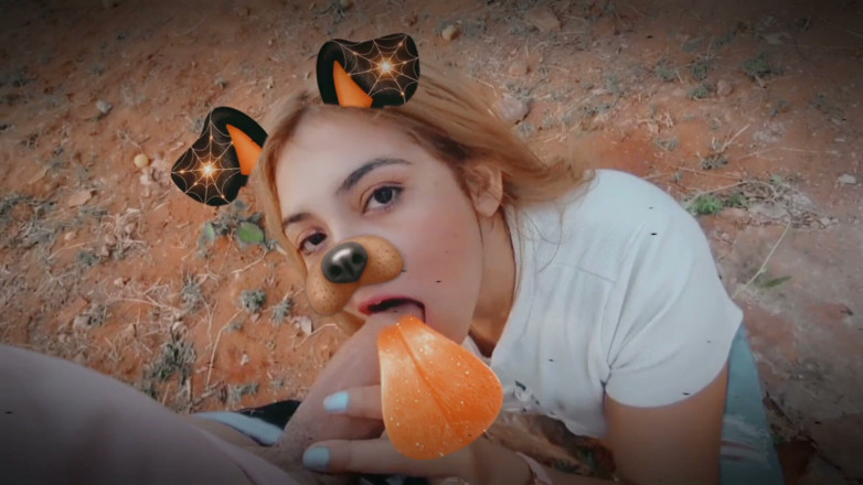 Latinascachondas: Blonde dikongkek dengan penapis muka Snap