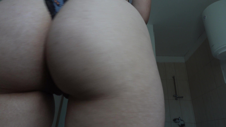 AmayaMori: India hermanastra en bragas de Halloween haciendo coño marcado y...