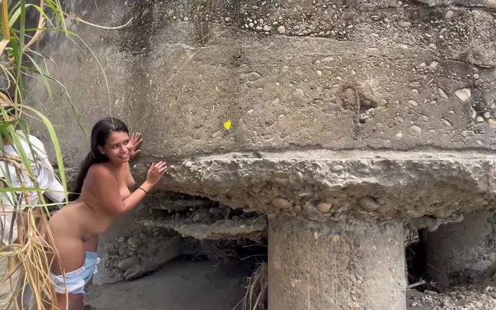 EMY_AND_JONH: I Found a Horny Latina in the River and I...