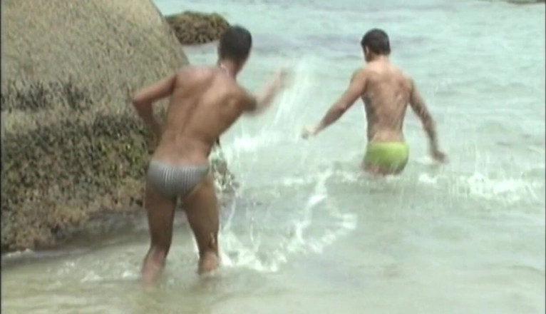 Black fuckers with big cock: Ebony boy fucking in the beach