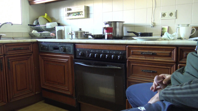 Stepmom Susan: CFNM - 자위 후 정액을 삼키는 발정난 밀프