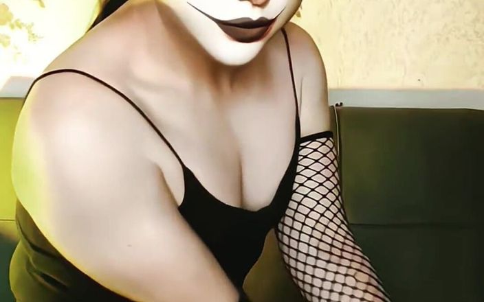 Kitty_Cross: Een jongen in een meisje gothic uitf extra mini-jurk grote...