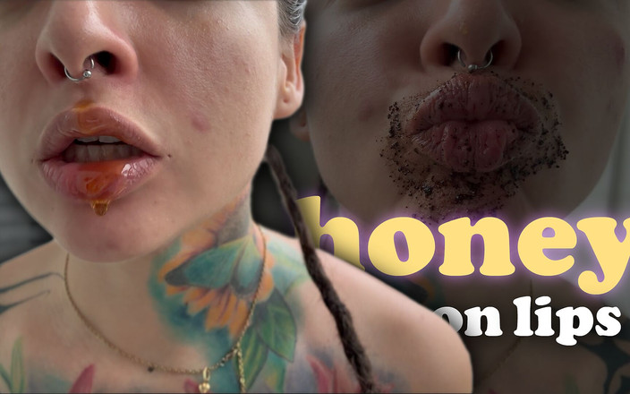 Pedazodchicle: Sertai saya untuk mengelupas bibir saya dengan madu dan kopi.