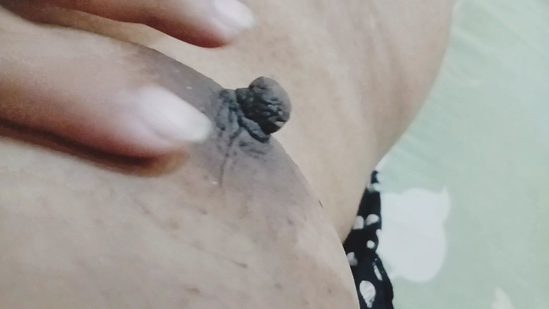 Alexander Robin: Мой бойфренд оставил меня одну, я начала мастурбировать на мою горячую киску