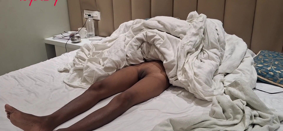 Heybaby: Mid Night Hot Girlfriend Fuck Part 2