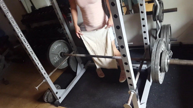 Pervy Studio: Weight lifting