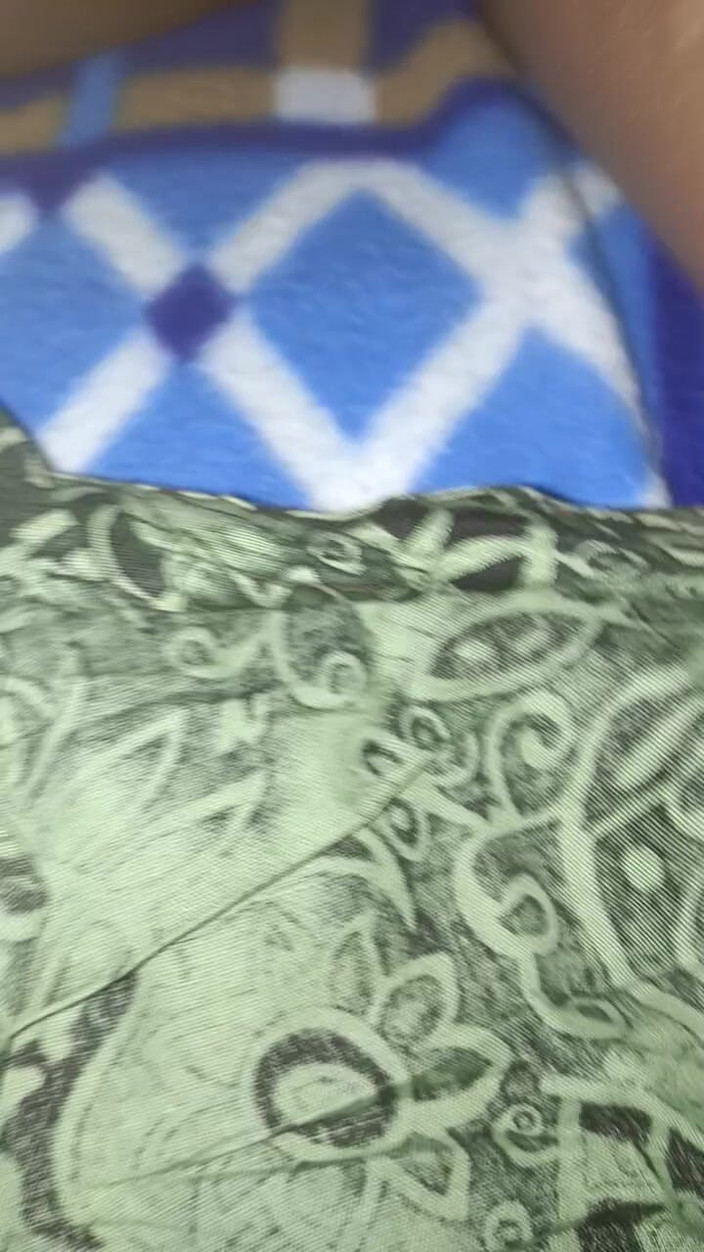 Indianvideos8080: Indická vesnická manželka a Housband si užívají pohyb