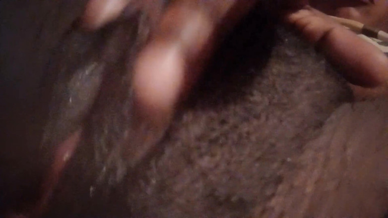 Super sexy ebony cuties: 문지르고, 운지법, 내 털이 무성한 흑인 보지, 놀라운, 강렬한 오르가즘