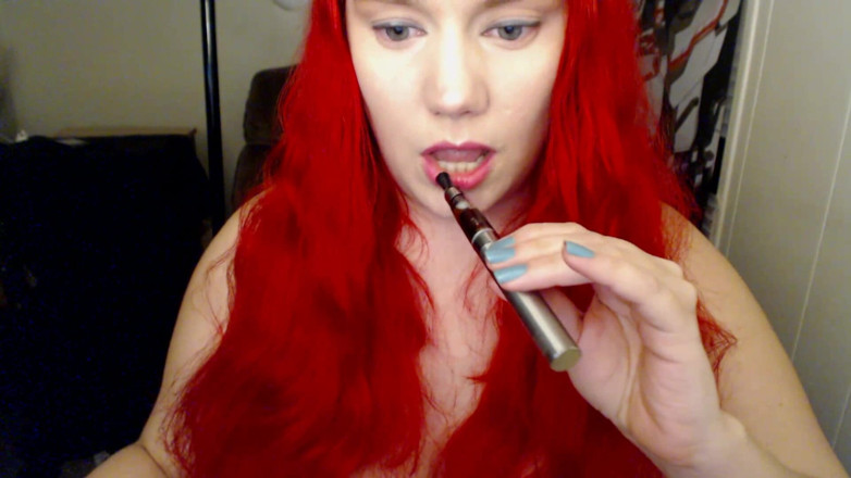 Scarlet Vixen: Oyun oynarken öksürüyor! (wmv)