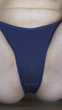 Trying on Haul Sexy Panties and Squatting to See Big Pussy Bulging