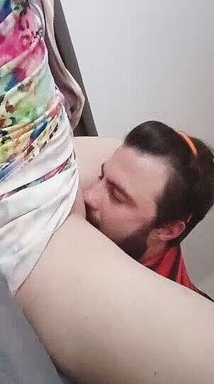 r0xy: Polizaj mnie r0xy niewolnik KellyAErick