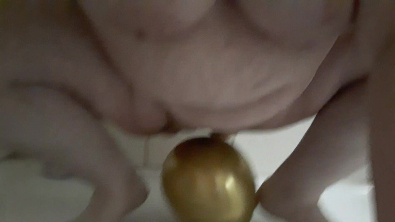 tammara big: Ballong och sedan trasig