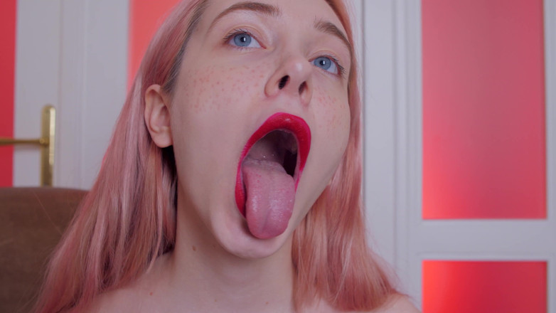 Loly Nebel Studio: Worship My Face, Tiny Toy