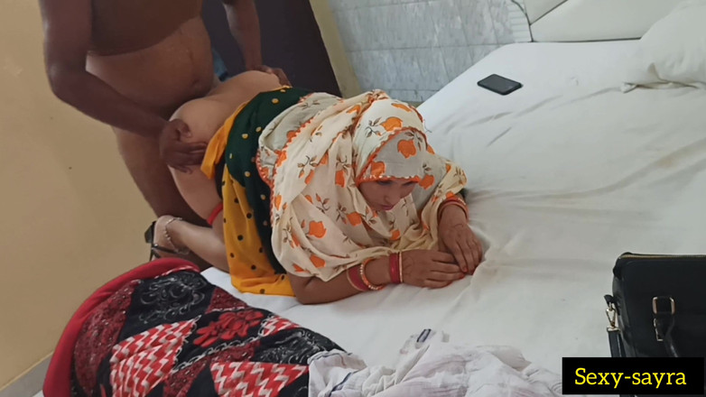 Sexy-sayra: 夫の友人が部屋で私を犯した