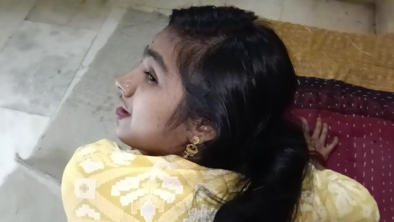 AmpleOunce283: Bhabhi gợi cảm ở nhà một mình, tôi đã đi và đụ đít cô ấy