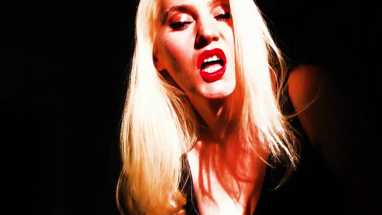 Goddess Celine: 가죽 지배