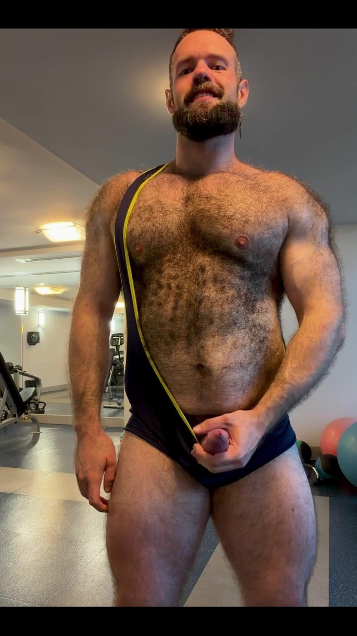 BeefyCanuck: Let Your Big Bro Take Care of You