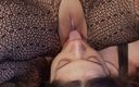 Dollscult: Lésbica lambendo buceta sentando na cara - extremo closeup 4K