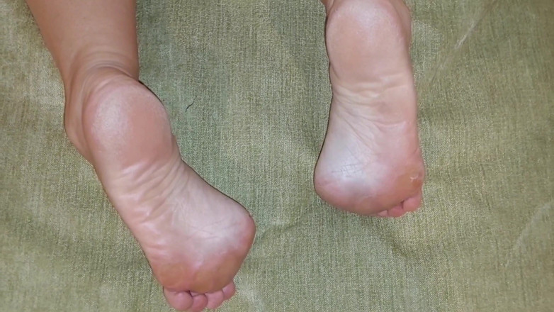 Selena701: Amatör Olgun Eş Ayak Fetişi