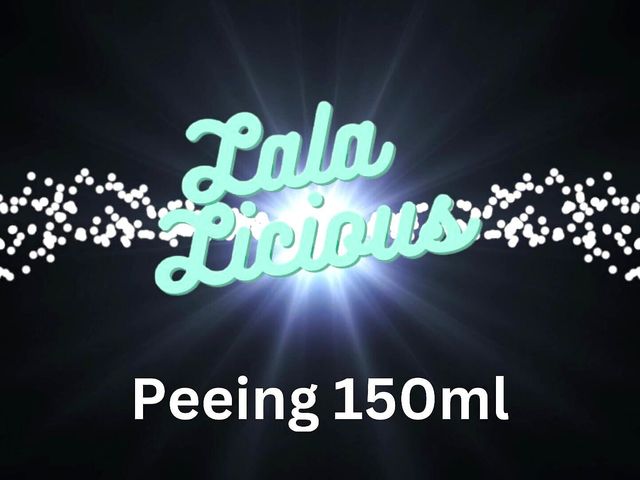 Lala Licious - Peeing Into a Measuring Jug (Lala Licious)