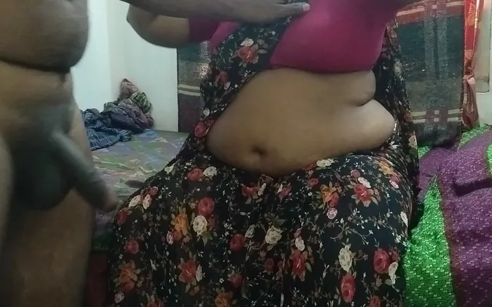 Santhi89: Tamil House Wife Beautiful Aunty Very Hot Big Boobs Aunty...