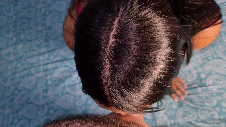 Pikaa6: 나는 내 가장 친한 친구 덕분에 성기를 빨게 되었고, 그녀가 남자친구를 빌려주면서 그렇게 배웠다