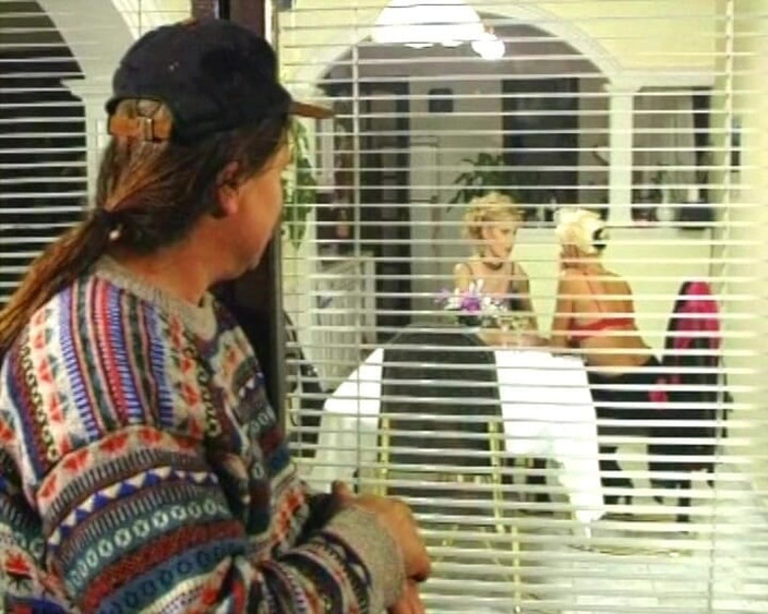 German's Lesbian: Blonde lesben aus Deutschland Spaß am esstisch haben