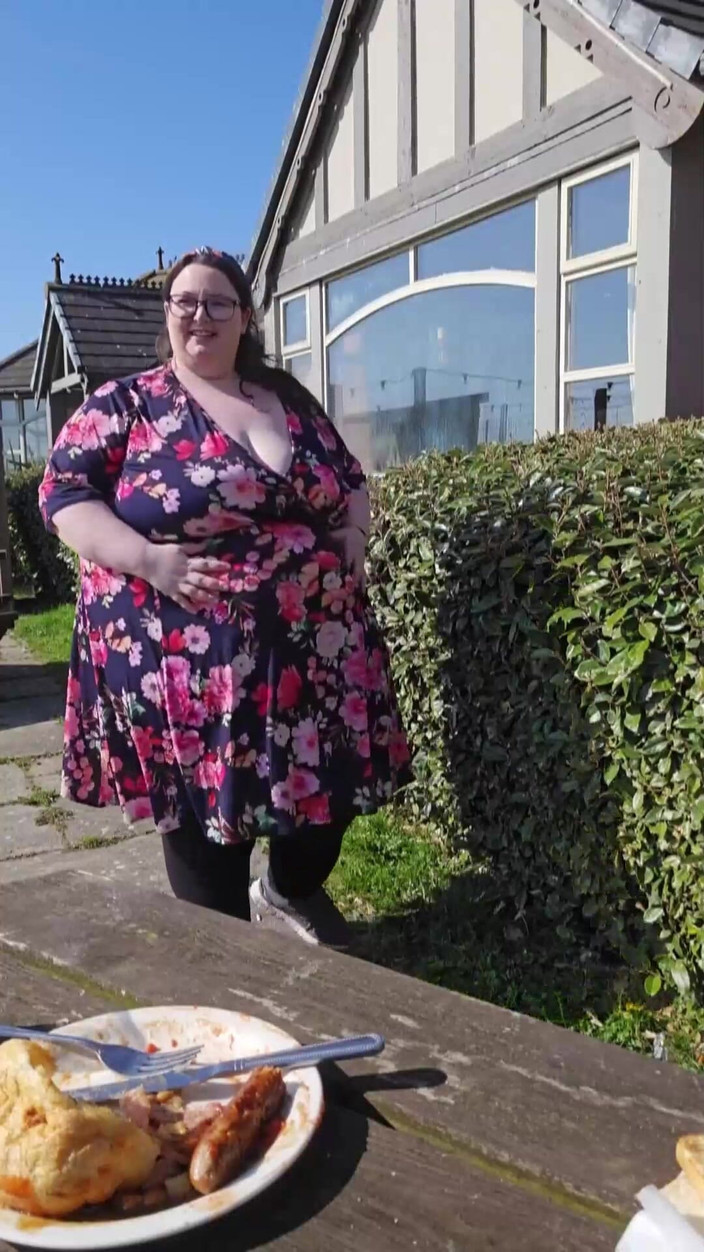 SSBBWLadyBrads: SSBBW 女神夏日约会