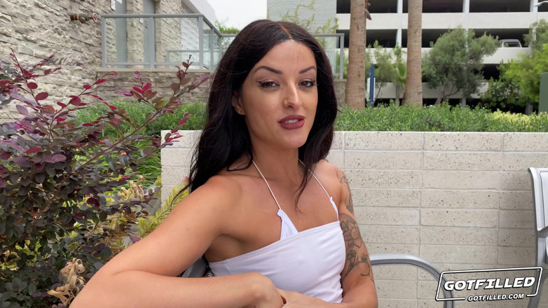 Got Filled: Gotfilled Charlie Valentine Cums Back for Cream