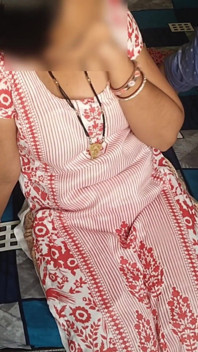 Ghar Mein Akele Makan Owner Ki Beti Ko Apne Pass Bula Kar Fuck Kar Diya