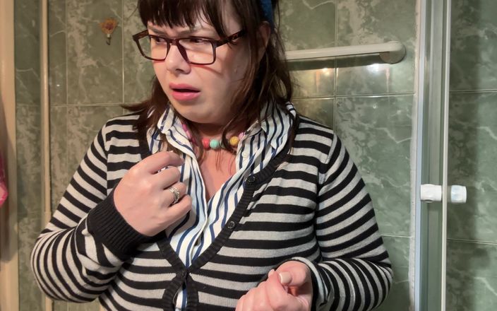 Roxanne Miller: Transformación de té-expansión del pecho, botones emergentes