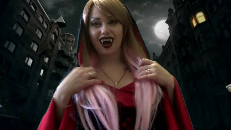 Goddess Misha Goldy: Giantess Vampire want to play for you... but not for...