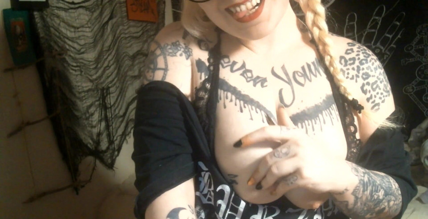 Estrella Steam: Metall bröst