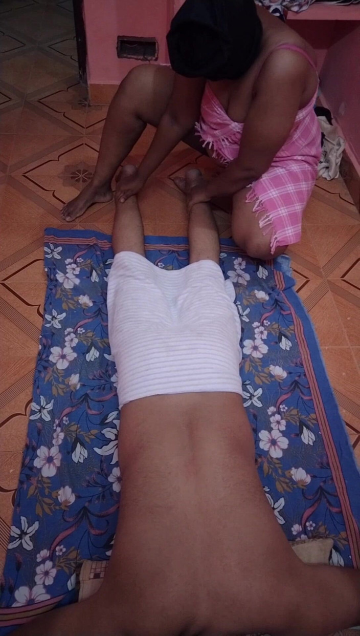 Benita sweety: Doorstep Nuru Oil Massage