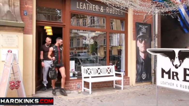 Hard Kinks: Hardkinks - берлінський екстрим
